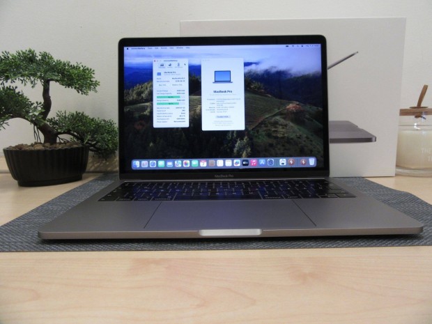 Apple Retina Macbook Pro 13 - 2018 - Hasznlt, karcmentes