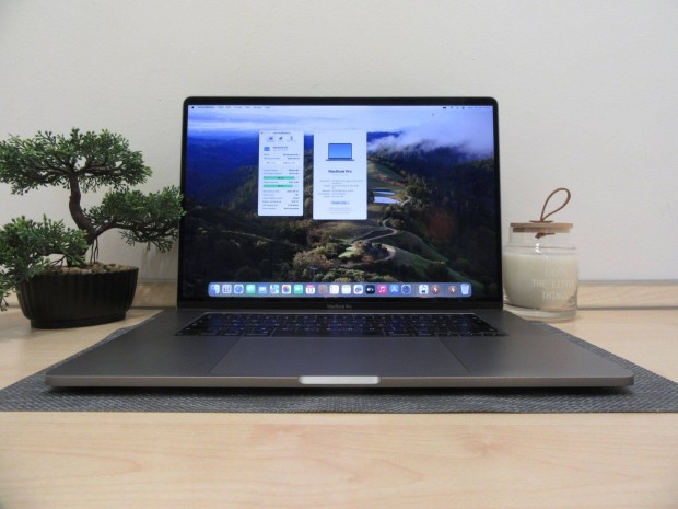 Apple Retina Macbook Pro 16 - 2019/2020-as gyrts - Karcmentes