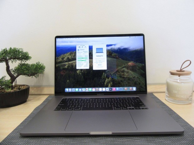 Apple Retina Macbook Pro 16 - 2019 ,2021 gyrts - Szp llapot