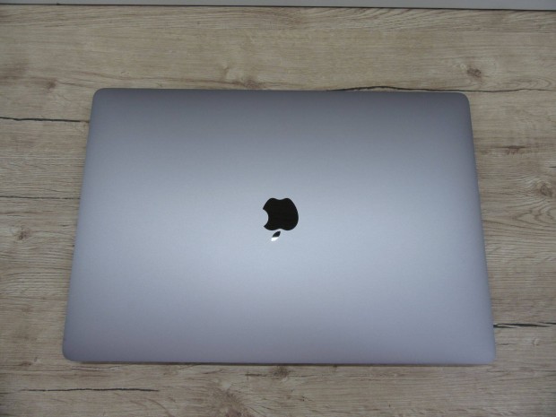 Apple Retina Macbook Pro 16 - 2019 - Hasznlt, megkmlt