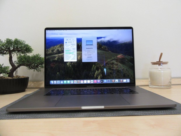 Apple Retina Macbook Pro 16 - 2019 - Hasznlt megkmlt