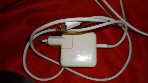 Apple USB-C 30W Power Adapter A1882 + C kbel ,elad