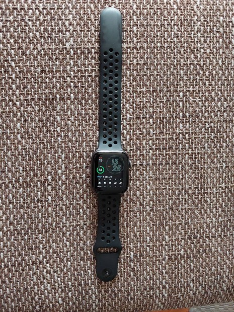 Apple Watch 5 Nike