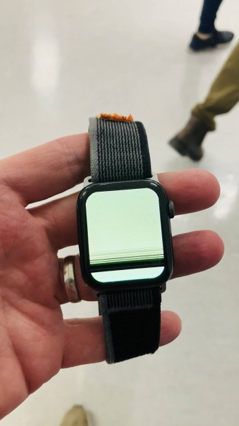 Apple Watch 6 - Display trtt 