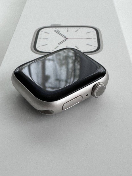 Apple Watch 7 41mm GPS csillagfny