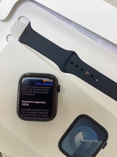 Apple Watch 9 GPS 45 mm 16 h garancia 100% akksi