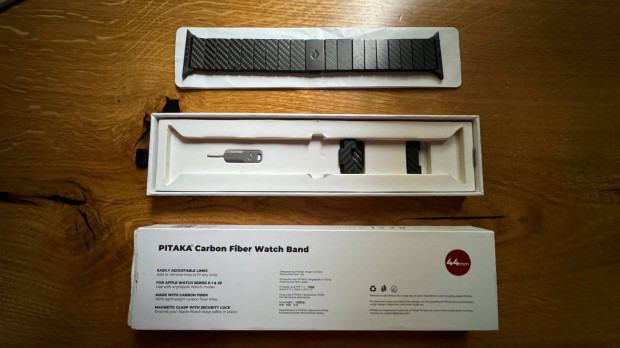 Apple Watch Pitaka Carbon raszj (Modern). 45mm