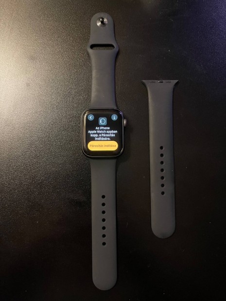 Apple Watch S4 44mm + szj