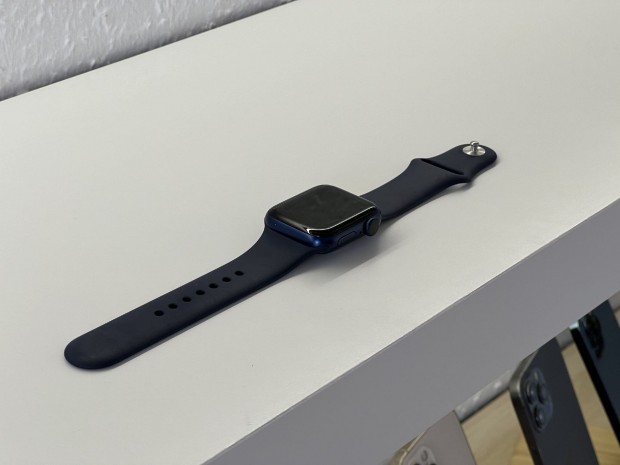 Apple Watch S6 Blue 40mm 1 V Garancival Szmlval
