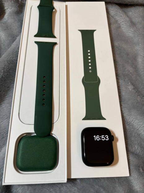 Apple Watch S7 45mm