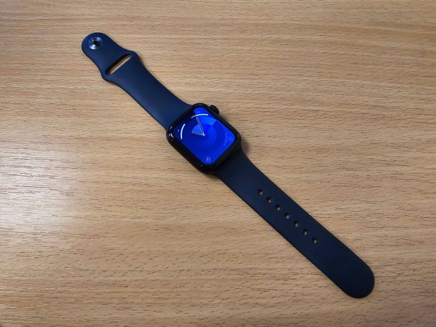Apple Watch SE2 40mm Fekete 97%-os Akku