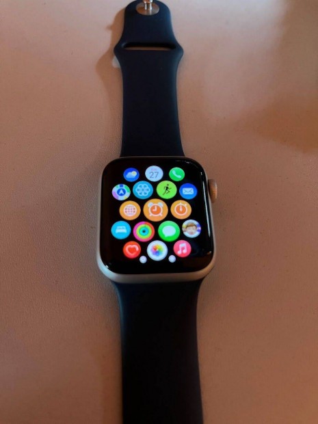 Apple Watch SE 2022 40mm esim+GPS jszer llapot