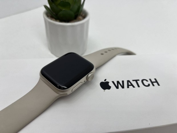 Apple Watch SE 2023 40mm GPS