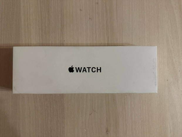 Apple Watch SE 2024 40mm GPS Okosóra Új Midnight Apple Garancia !