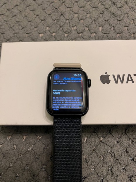 Apple Watch SE 2 40mm