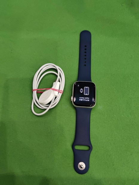 Apple Watch SE 44mm LTE (2. genercis) A2724 okosra