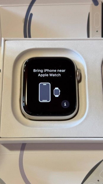 Apple Watch SE 44mm Starlight