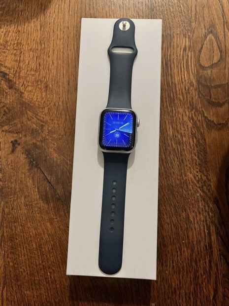 Apple Watch SE Gen2 2024