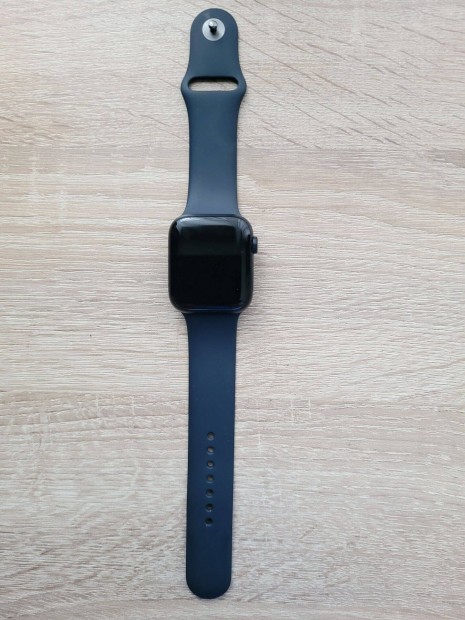 Apple Watch SE gen. 2 GPS (2023) 44mm, jtllssal 2025. novemberig