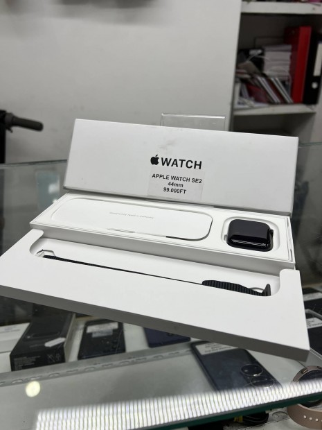 Apple Watch Se2 ,44mm +garancia