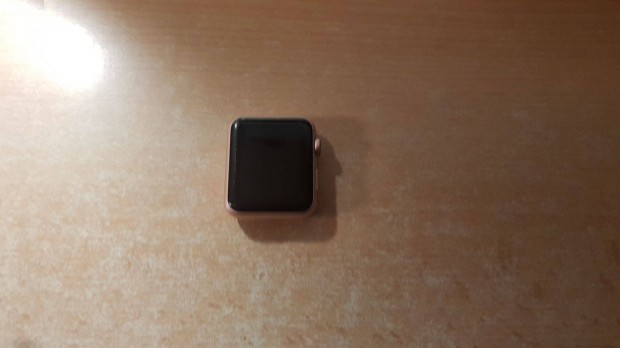 Apple Watch Series 1 42mm GPS Okosra Rose Gold Alkatrsznek !