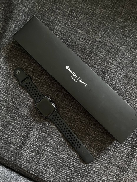 Apple Watch Series 3 Nike+ 42 mm