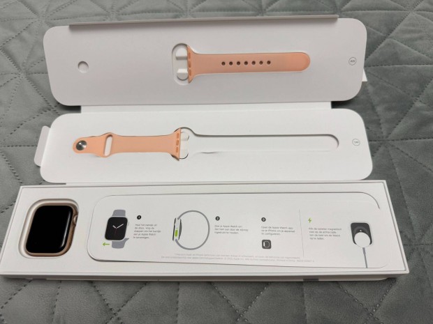 Apple Watch Series 5 Rose gold (40 mm)