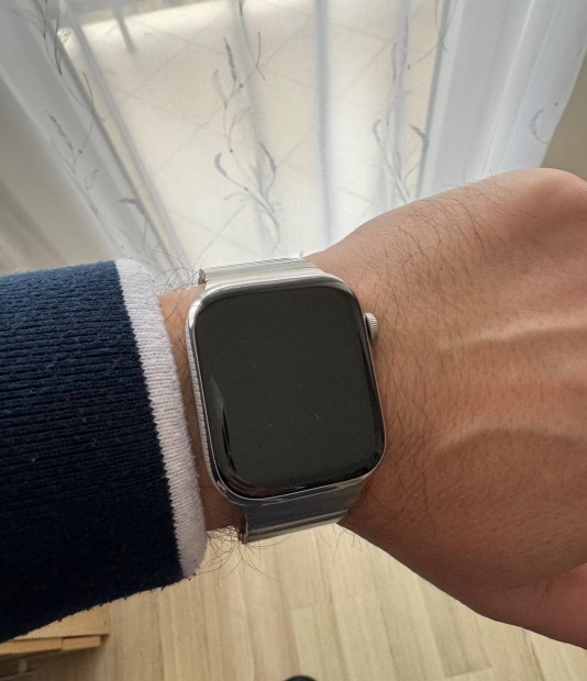 Apple Watch Series 7 GPS + Cellular (Stainless Steel)