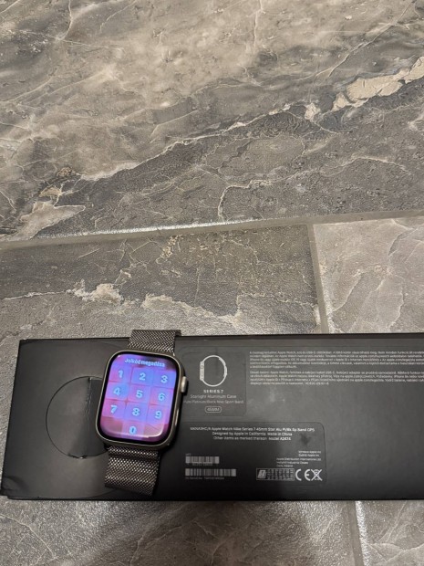 Apple Watch Series 7 Nike GPS 45mm okosra elad!