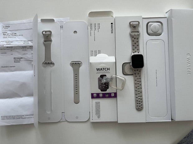 Apple Watch Series 8 GPS 41mm Aluminium Csillagfny 