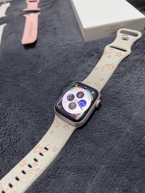 Apple Watch Series 9 (GPS) 41mm pink