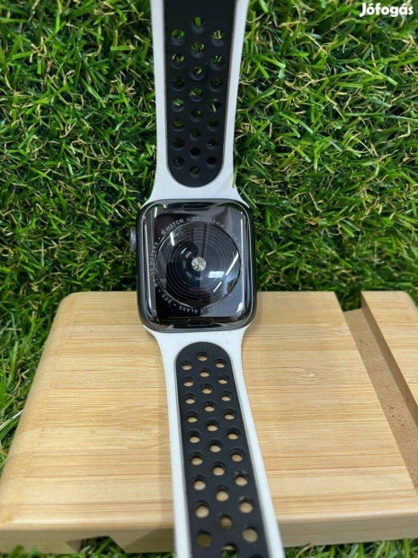 Apple Watch Series SE2020 Okosra Krtyafggetlen