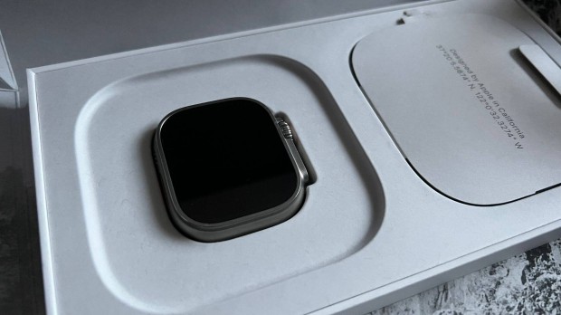 Apple Watch Ultra 2026.06.-ig garancia 99% akkuval