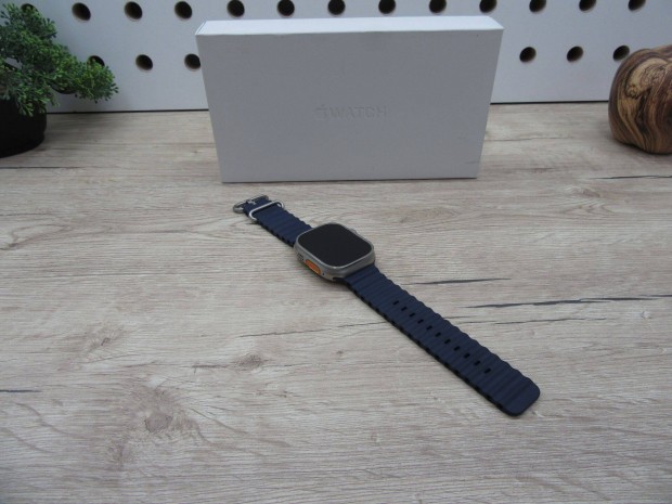 Apple Watch Ultra - 49 mm - Hasznlt, karcmentes