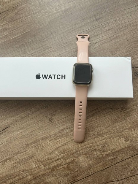 Apple Watch ra