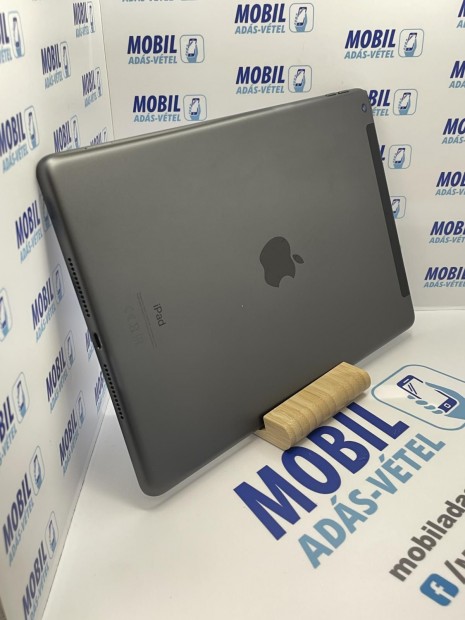 Apple iPad 6 Gen (cell) K�rtyaf�ggetlen 32 GB, 12 h� garancia