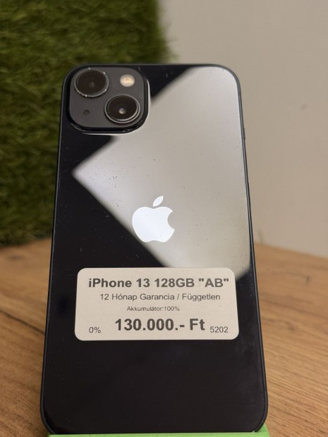 Apple iPhone 13 K�rtyaf�ggetlen 128 GB, 12 h� garancia