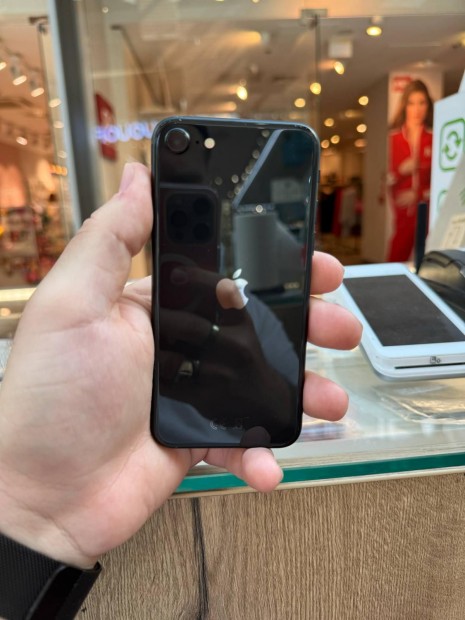 Apple iPhone SE (2020) Kártyafüggetlen 64 GB, 12 hó garancia