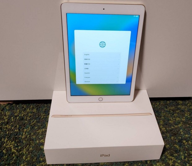 Apple ipad 9.7" 32GB WiFi 5. generci, arany szn