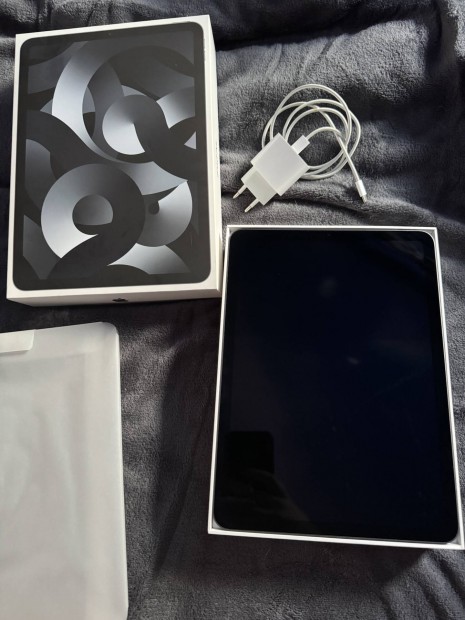 Apple ipad Air (5th Generation) 256GB