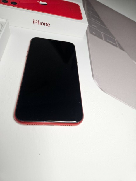 Apple iphone 11 64Gb piros Krtyafggetlen