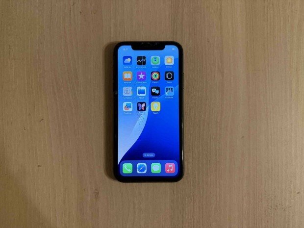 Apple iphone 11 Független Fekete Garis !
