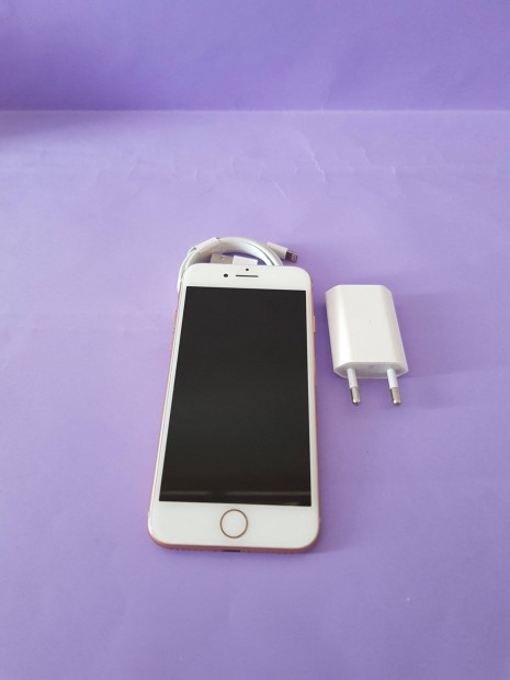 Apple iphone 8 64GB Arany Vodafonos mobiltelefon j llapotban elad!
