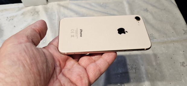 Apple iphone 8 Gold jszer Fggetlen Garival 100%-os akkuval !