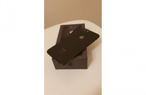 Apple iphone 8 Plus Krtyafggetlen 64 GB