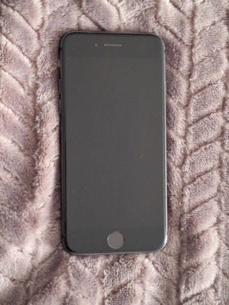 Apple iphone 8 fekete 64 GB mobiltelefon elad