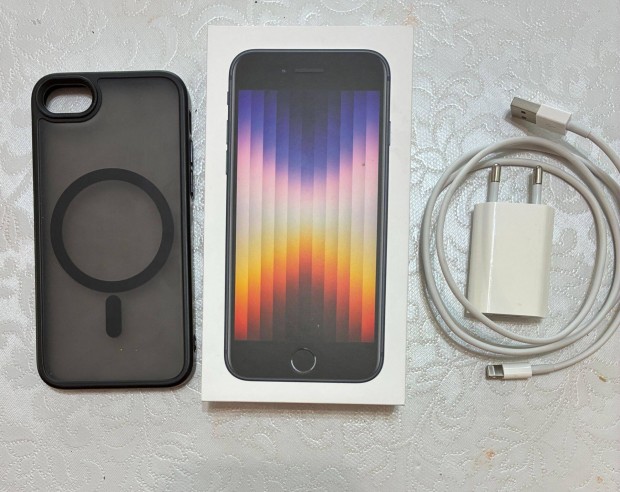 Apple iphone SE 2022 (3RD) 256GB Black