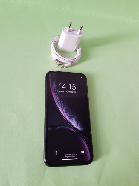 Apple iphone XR 64GB Fekete Krtyafggetelen j llapot mobiltelefon