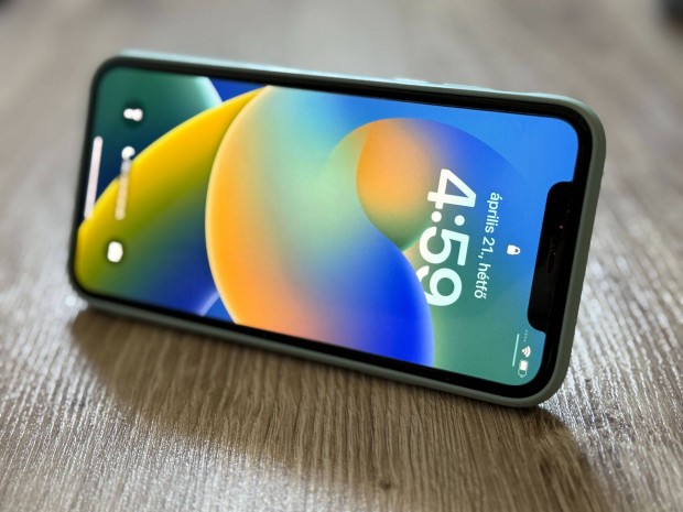 Apple iphone X, Silver, 64 GB jó állapotban lévő készülék