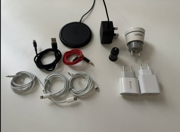 Apple iphone gyri tlt kbelek, adapterek s wireless tlt